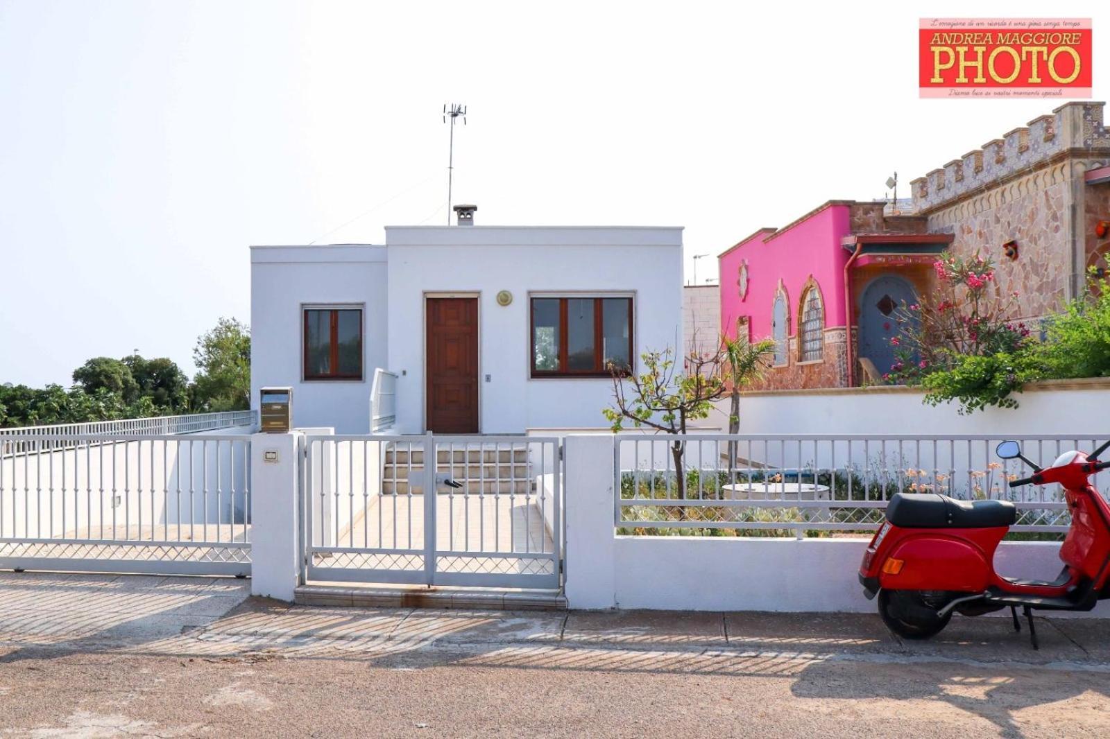 Hotel Vistamare Alliste Exterior foto