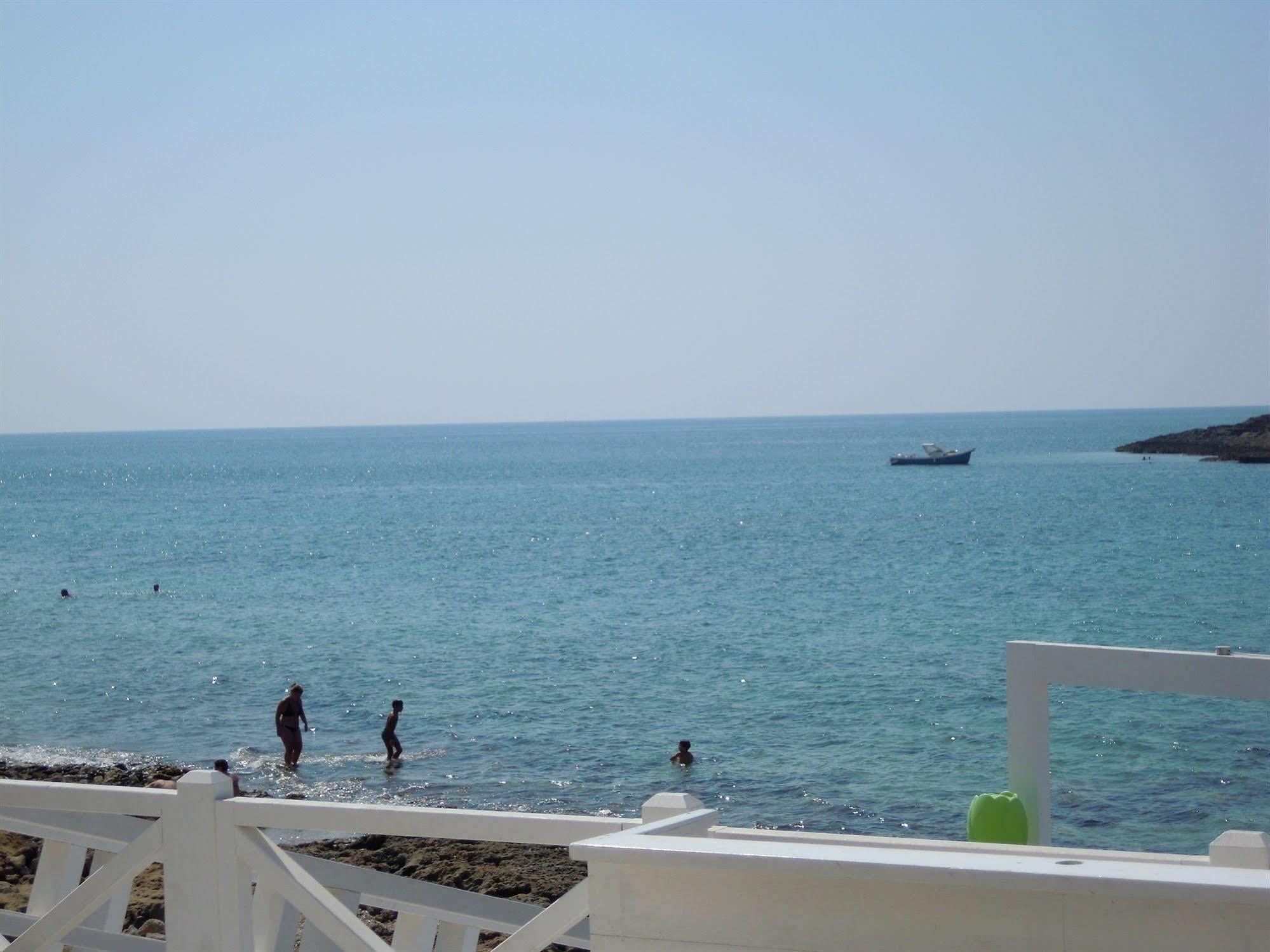 Hotel Vistamare Alliste Exterior foto